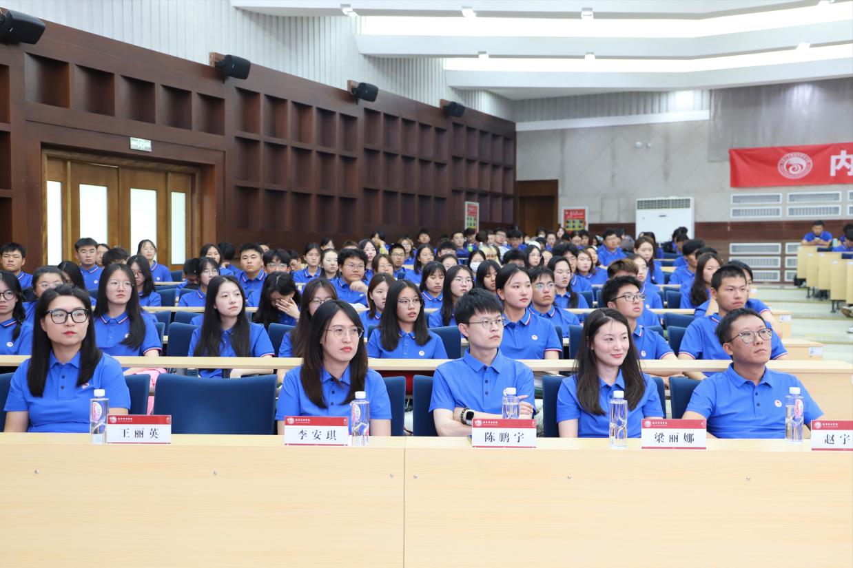 图示, 示意图
中度可信度描述已自动生成:ver1
